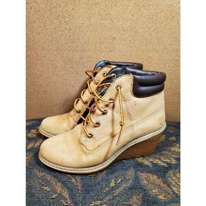 Timberland Women's Amston 6 inch Wheat Nubuck Wedge Booties